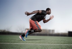 开云中国-中国女队自由泳接力力拼美澳双雄，中国女子游泳队4x200自由泳夺冠视频