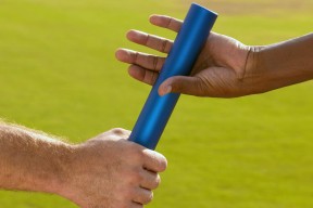 kaiyun网站-五大联赛是否更频繁采用短时间高强度压制策略，五大联赛推荐