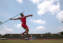 开云体育中国官方网站-中国男篮力克老对手 展现强硬防守态度，中国男篮vs克拉克森